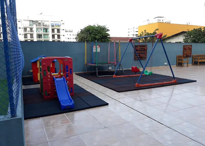 500M Da Praia, Predio Cm Piscina, 1Garagem, Wi-Fi 300 Mbps, Centro De Guaruja, Proximo A Praia E Comercio, Horarios Check-In E Check-Out Flexiveis, Churrasqueira,