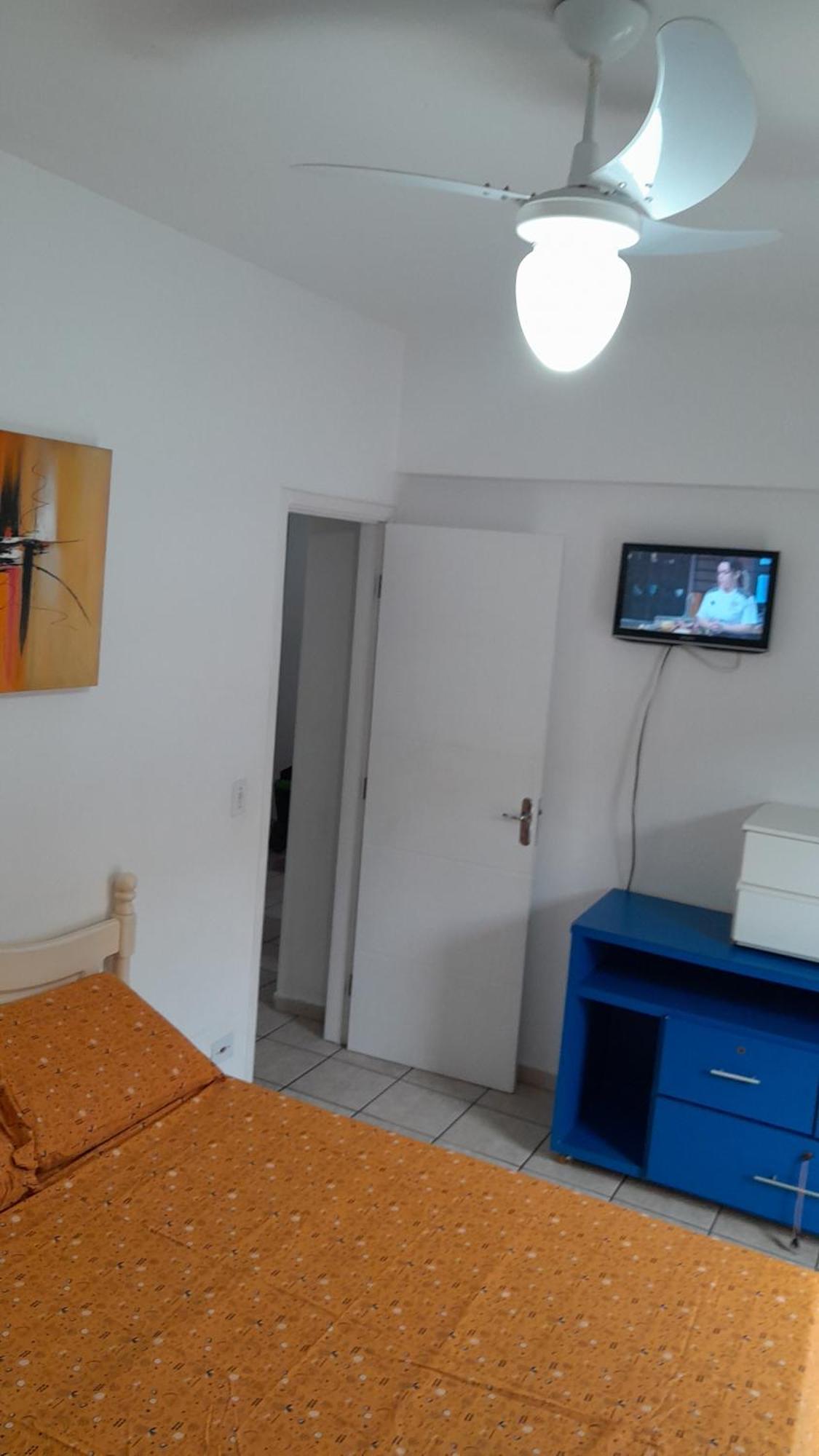 Guarujá: Beachside Retreat With Pool And Flexible Check-in Apartment Guaruja